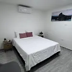 Dream Apt Close To Unicentro - Spacious - With Ac