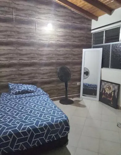 Habitacion Amplia Laureles