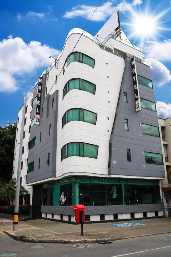 33 Medellin