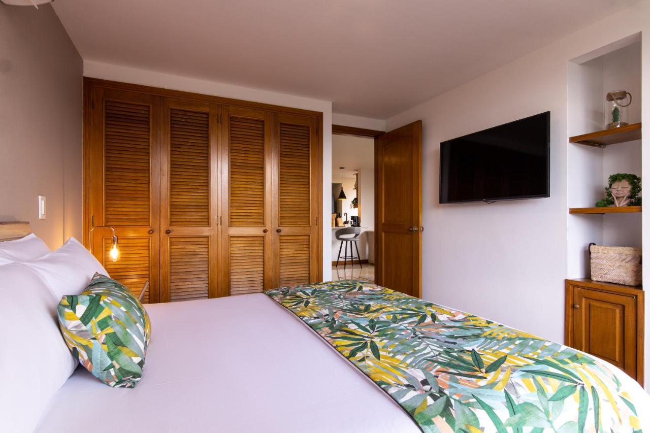 Aparthotel Alcazar De Oviedo By Ee
