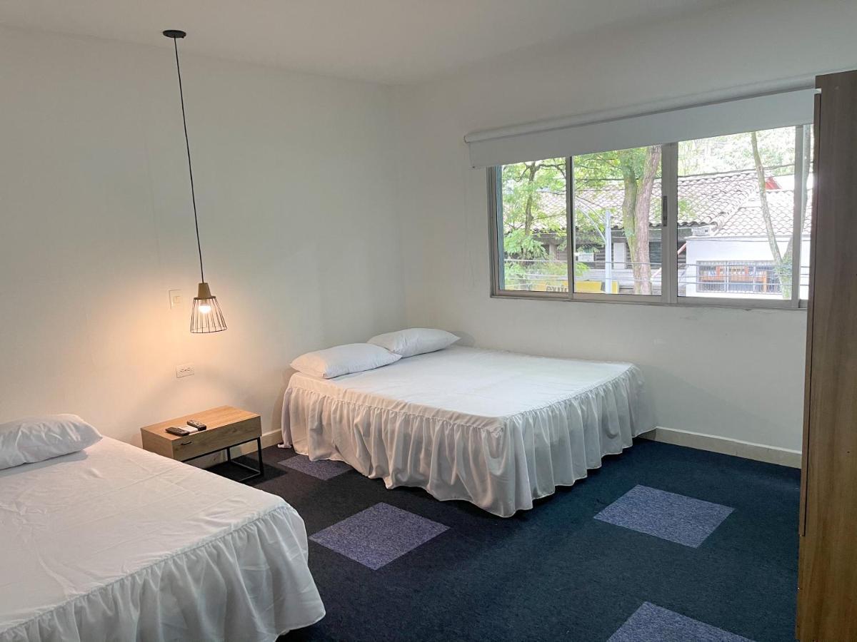 Apartamento Lleras Apartment *