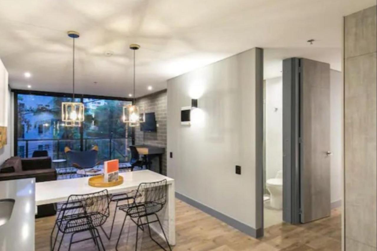 Apartment Familiar En Barrio El Poblado