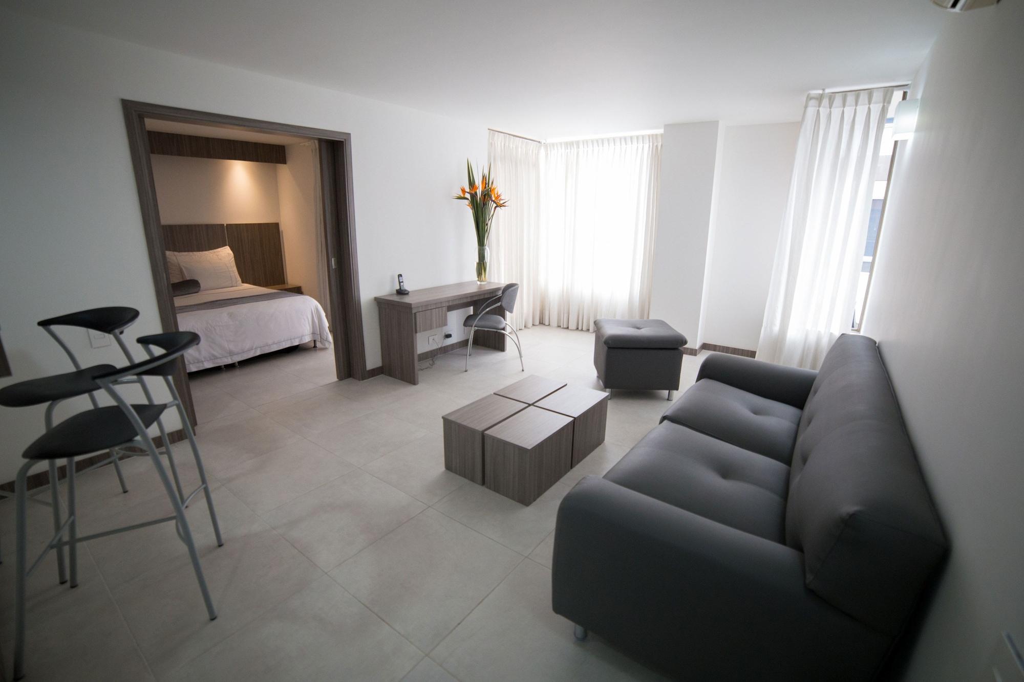 Park 42 Apartasuites Hotel Medellin