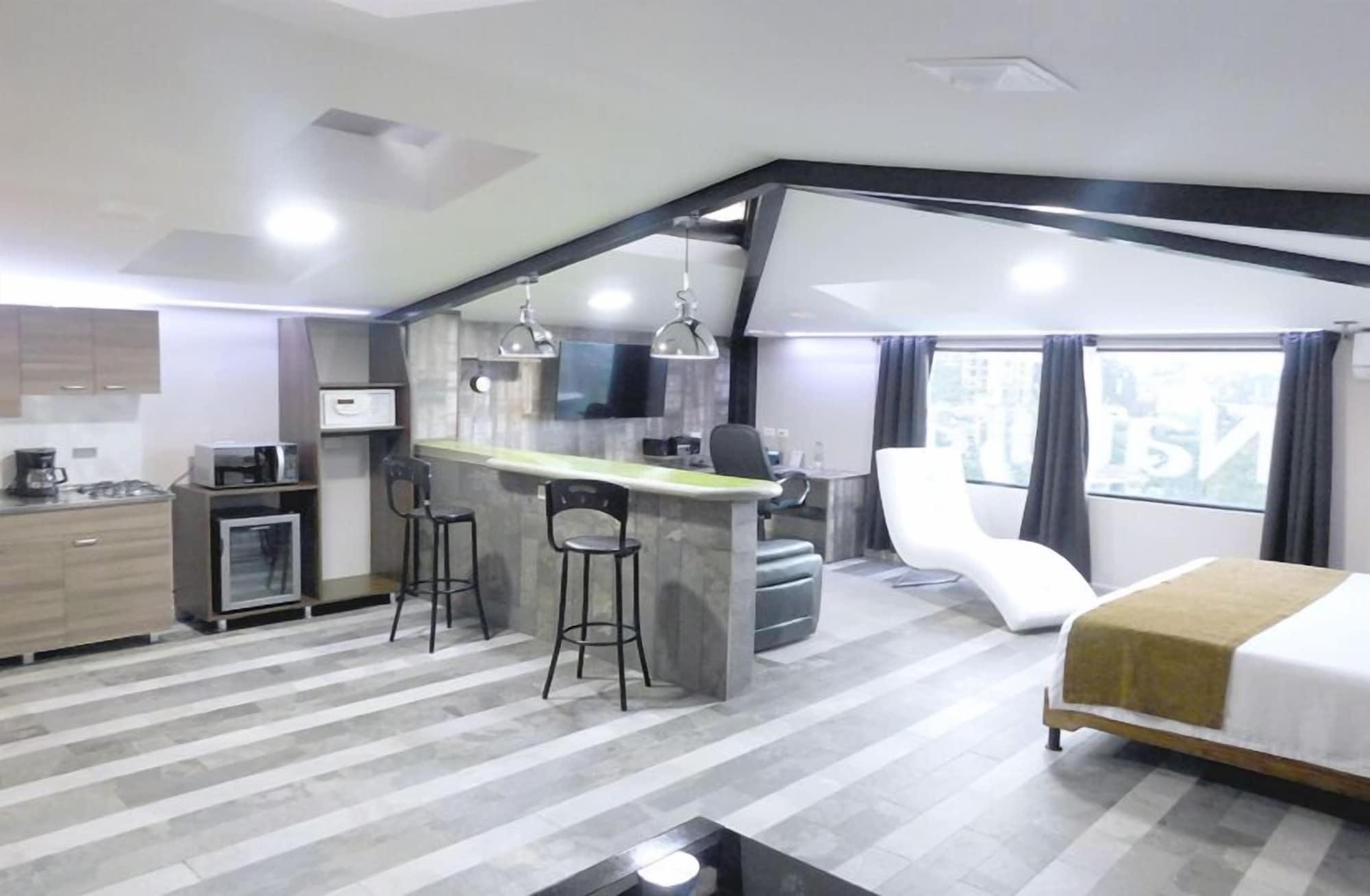 Provenza Garden Hotel Medellin