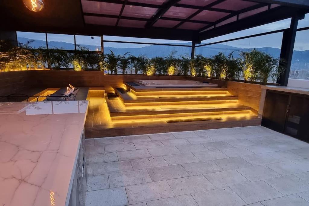 The View Luxury Building Apartment