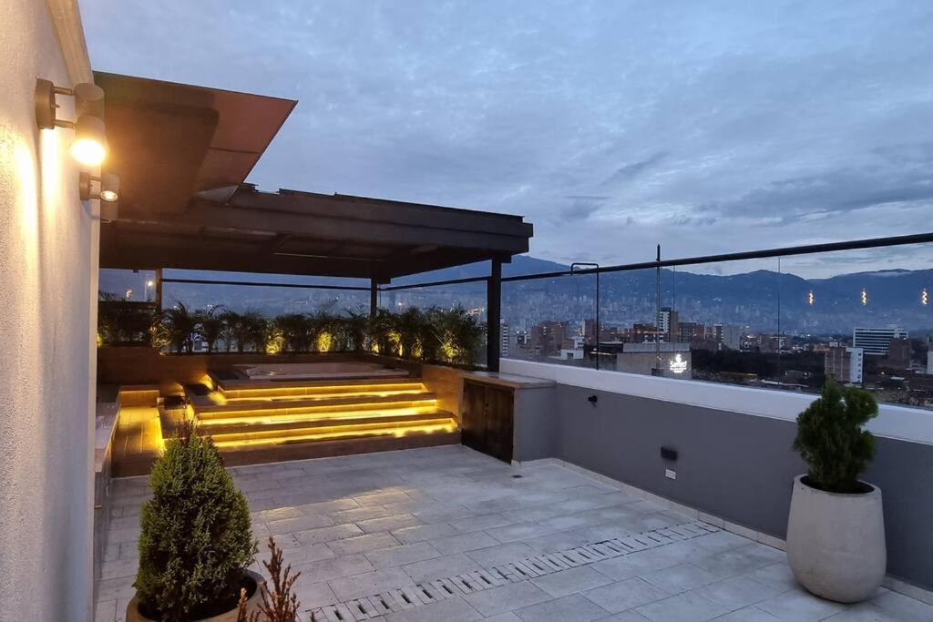 The View Luxury Building * Medellin