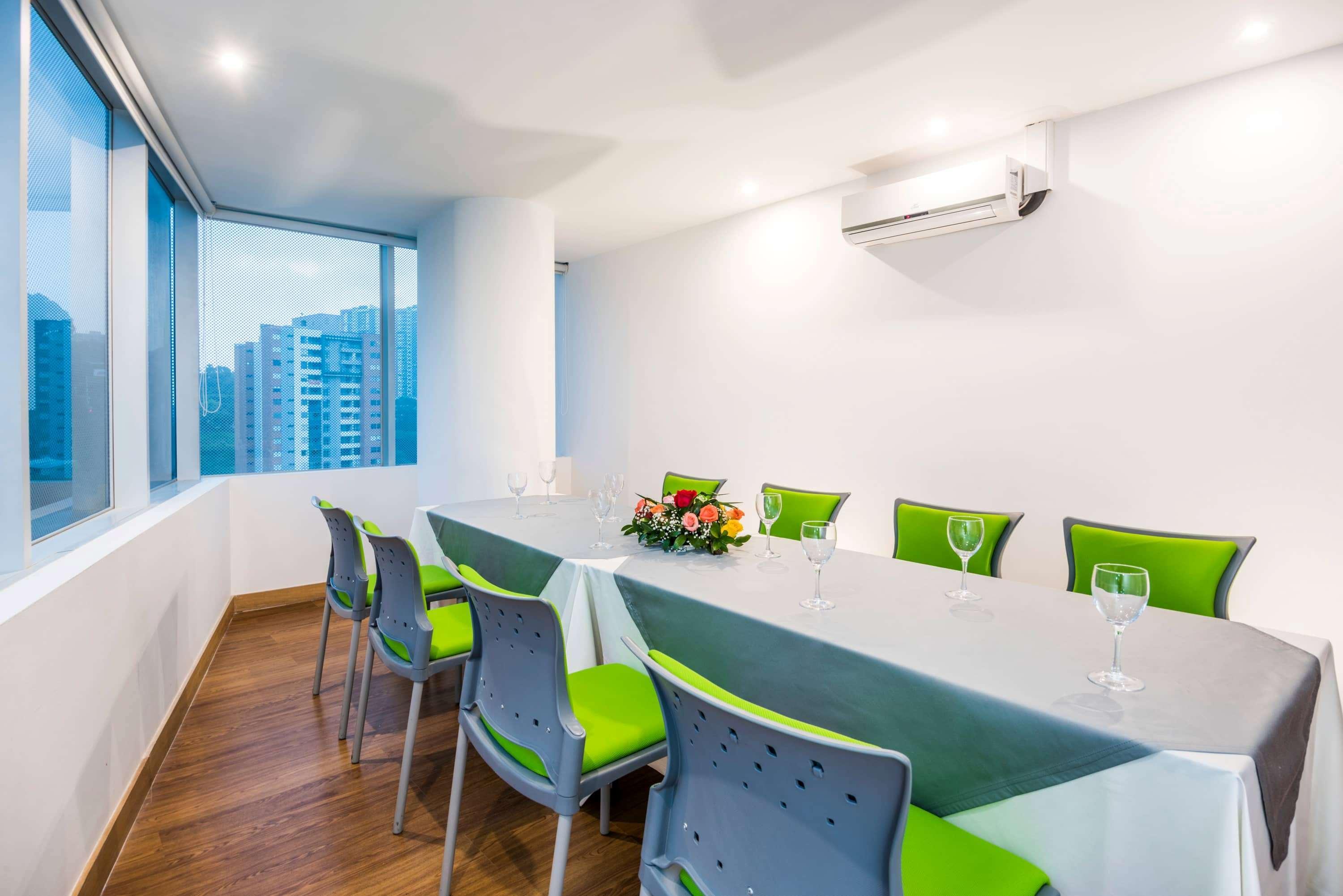 La Quinta By Wyndham Medellin 4* Medellin