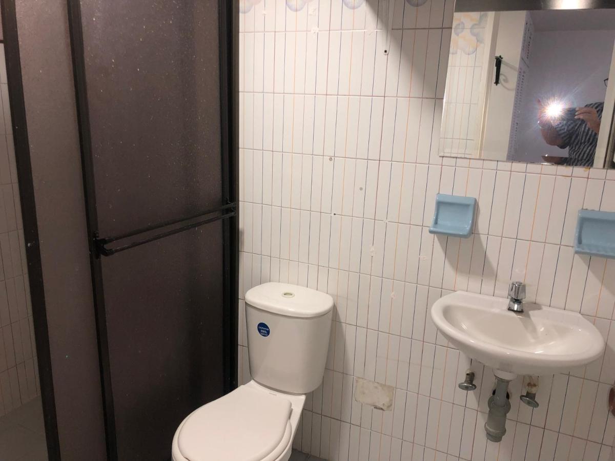Apartamento Comodo En Laureles , Centrico Y Bien Ubicado 201 Apartment Medellin