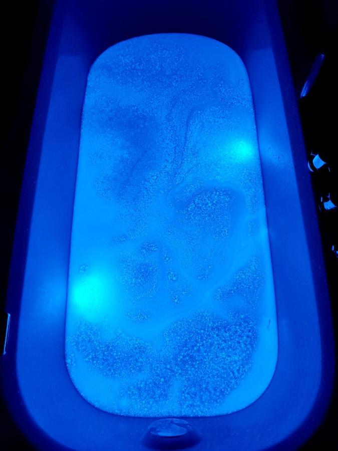 Cerca Al Barrio Laureles Con Jacuzzi Privado Apartment Medellin
