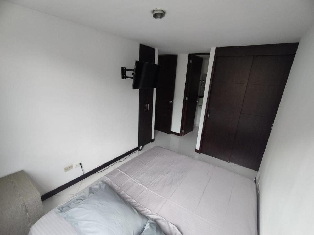 Guayacanes De San Diego Apartment Medellin