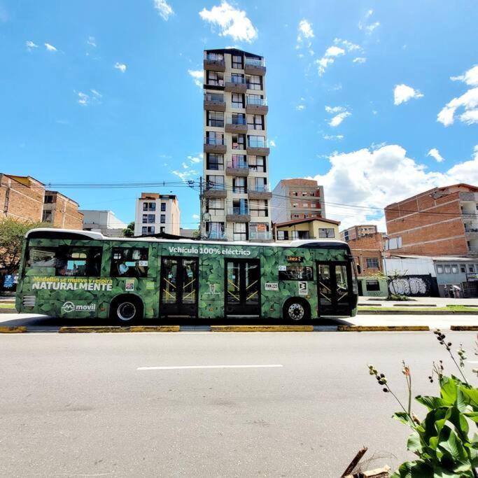 Cerca Al Barrio Laureles *