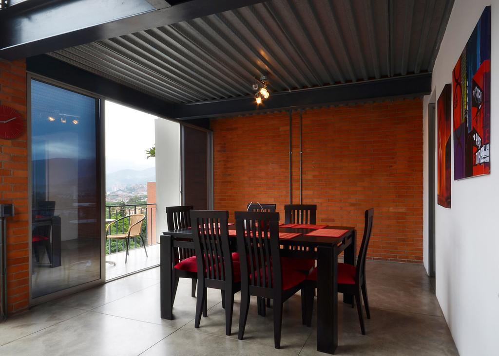 Apartment Astorga Lofts - 1 Bedroom With Unique Design, 30 Day Only!