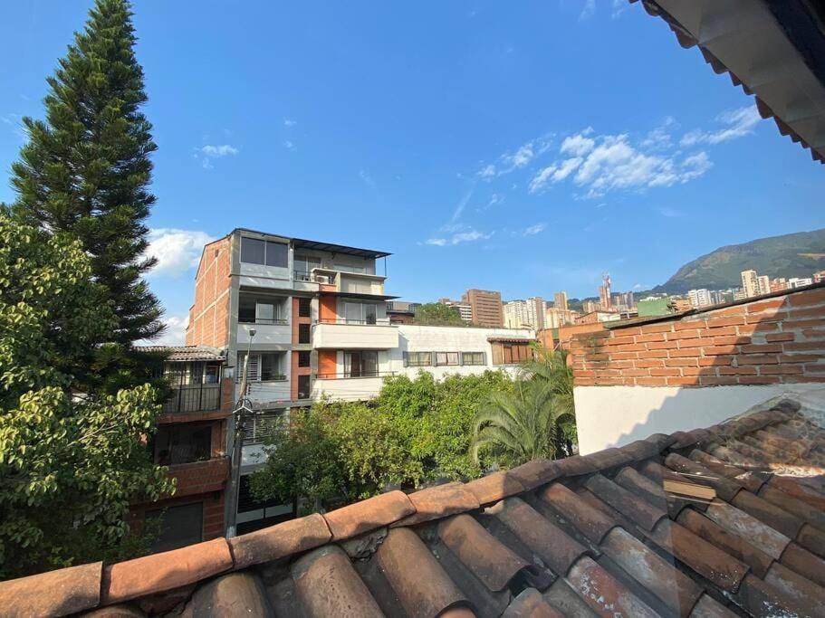 Provenza Poblado 4 Personas M302 By Roots Medellin