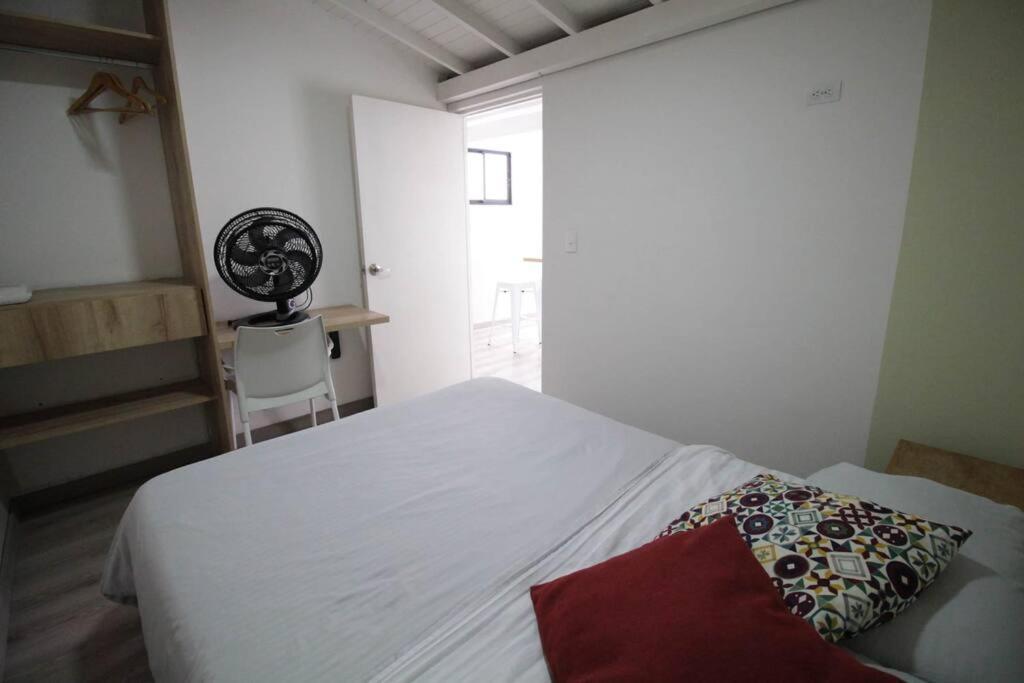 Provenza Poblado 4 Personas M302 By Roots Apartment