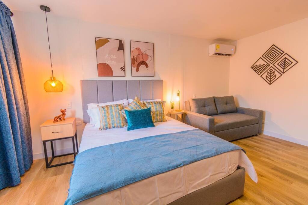 Beautiful In El Poblado, Coworking, Fast Wifi Apartment *