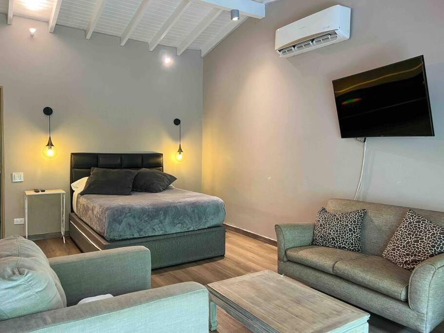 Apto Br 6 Min De Provenza, Encanto Natural Apartment