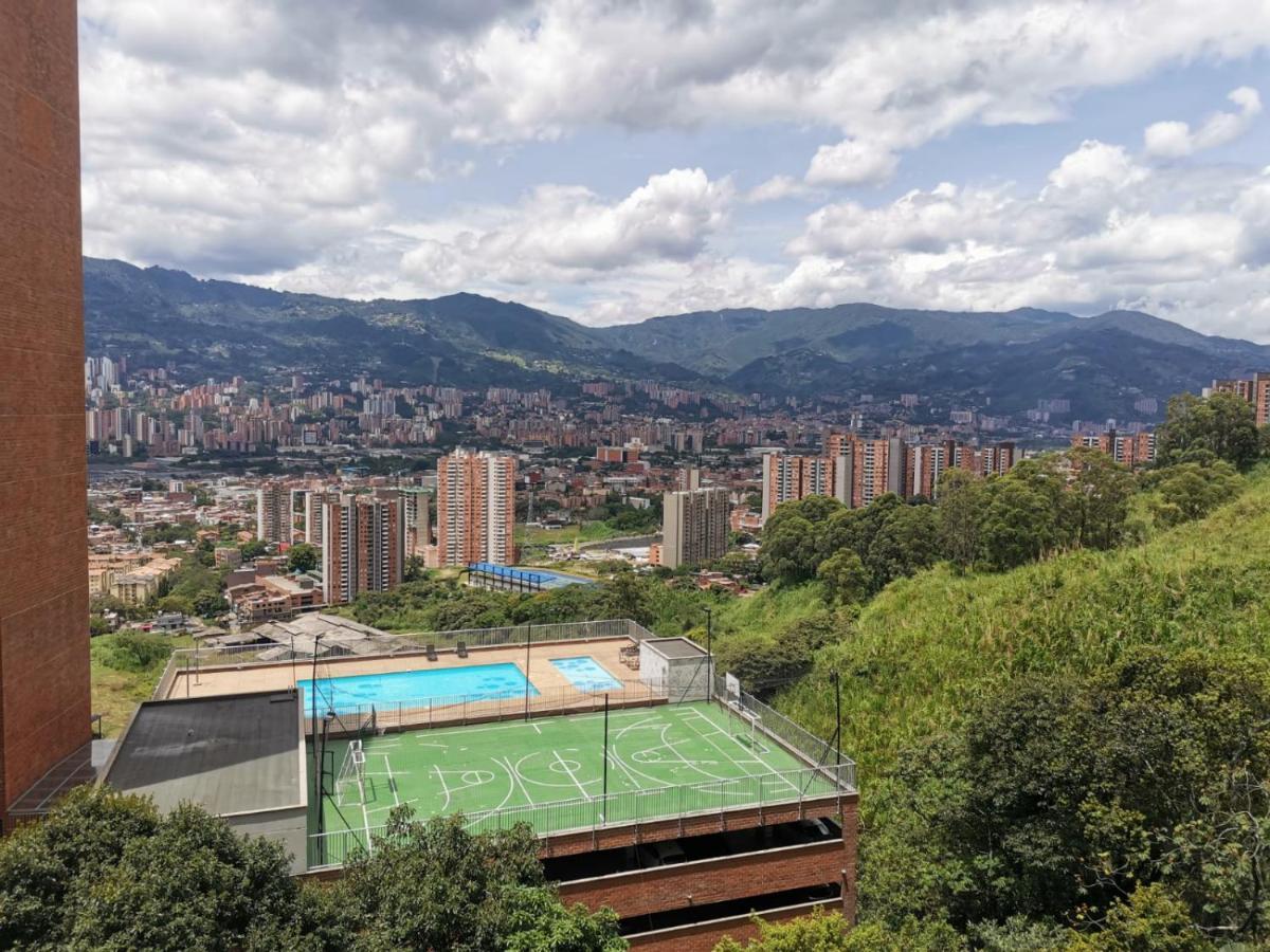 Hermosa Vista A La Ciudad De Apartment *