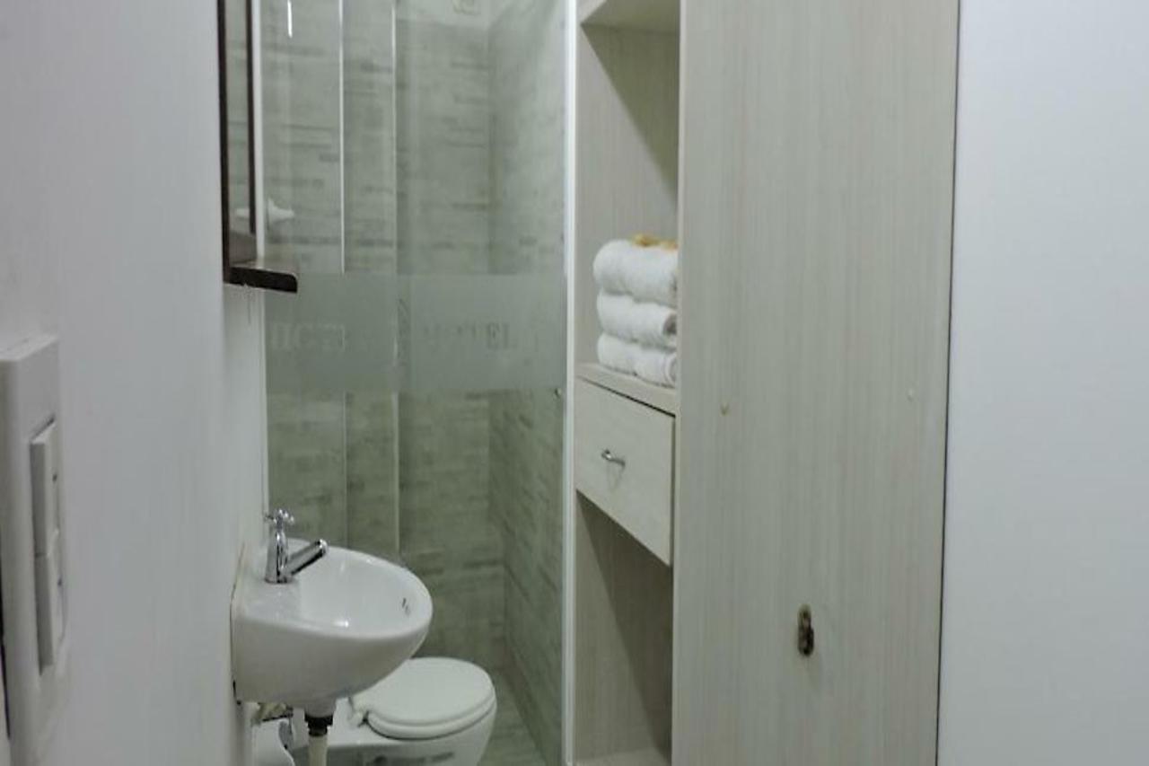 Jc 43 Hotel Medellin