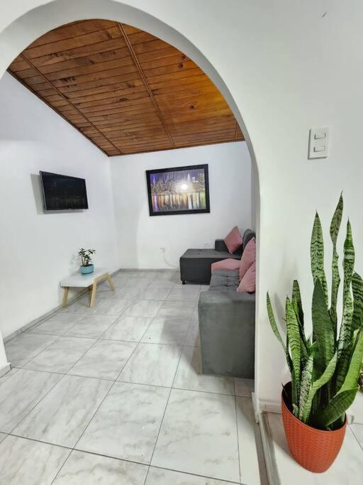 M76 Acogedor En Apartamento Medellín
