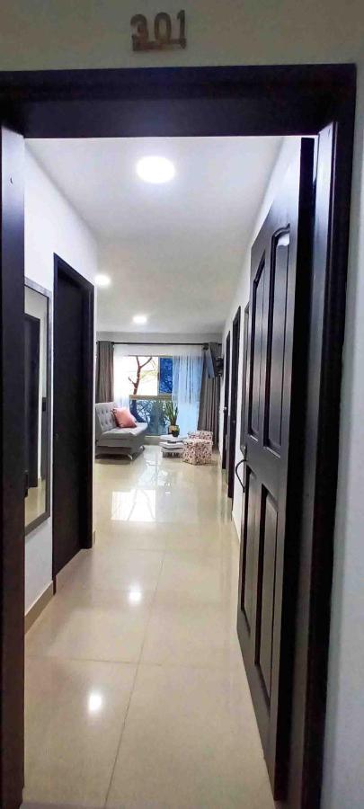 Homestay Habitacion 303 Con Bano Privado Cerca A Laureles Medellin