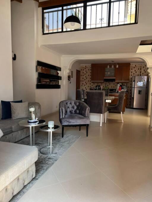 Apartamento In Laureles With Jacuzzi And Own Gym Medellín
