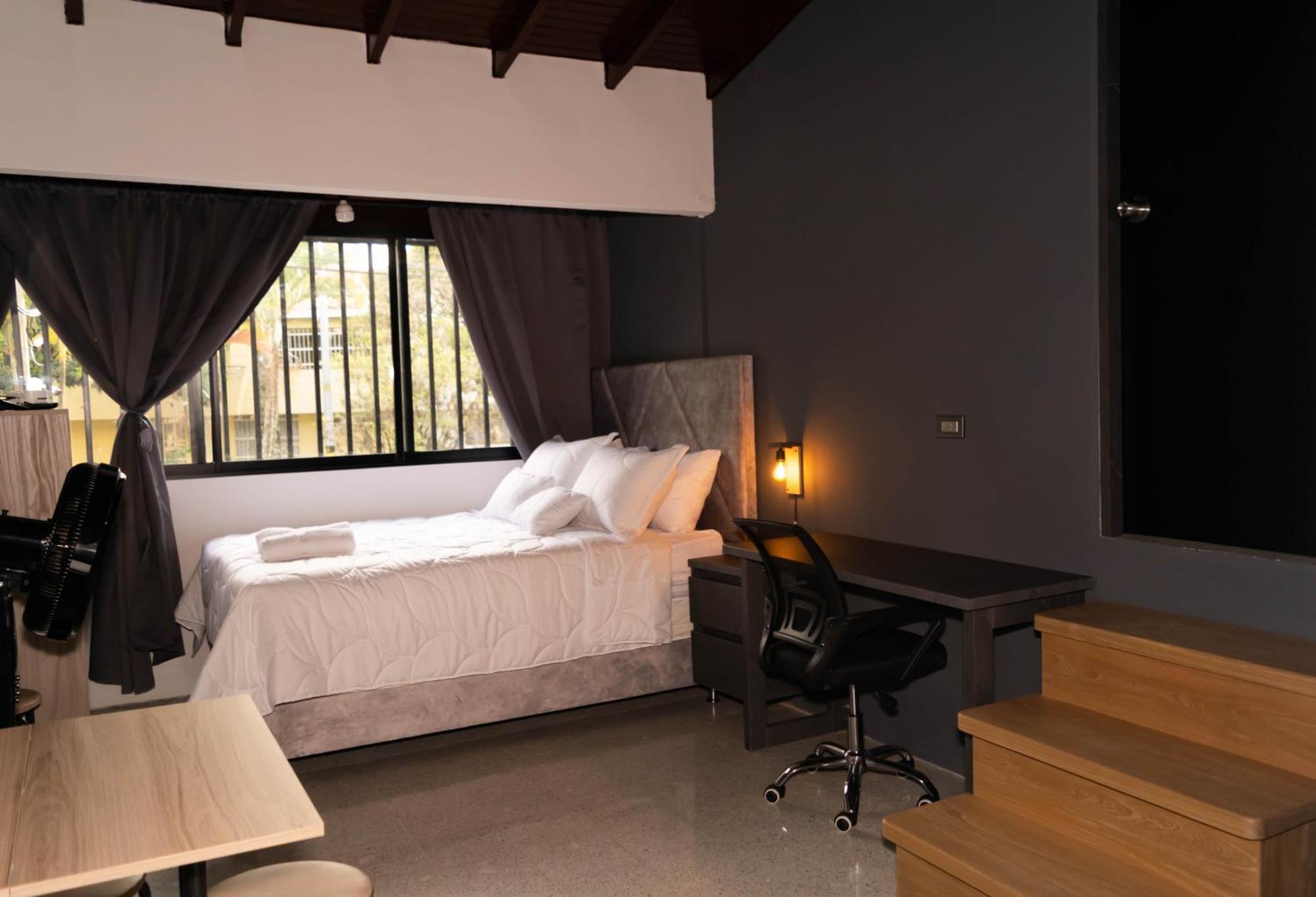 Apartment 200 Comodo Aparta-estudio Laureles *