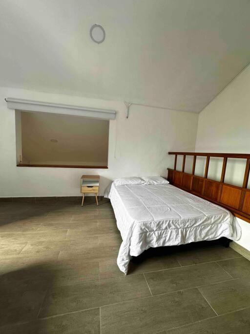 Apartment Penthouse W/ Jacuzzi In Lleras Park