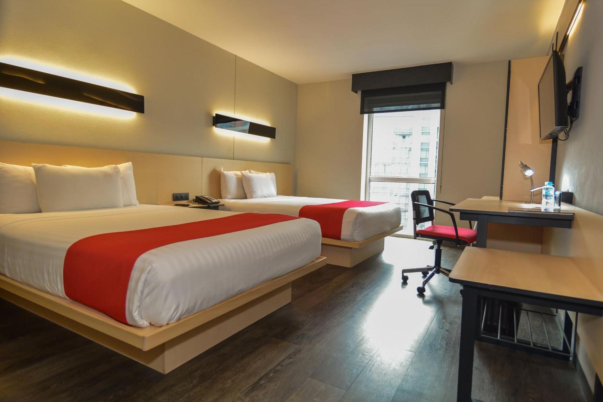 Express By Marriott Colombia Hotel Medellin