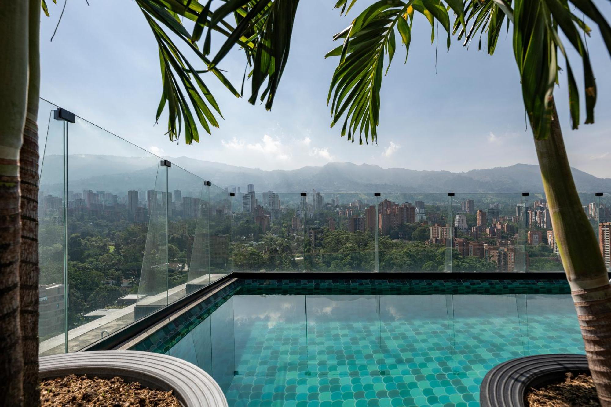 Hotel York Luxury By Preferred Medellin