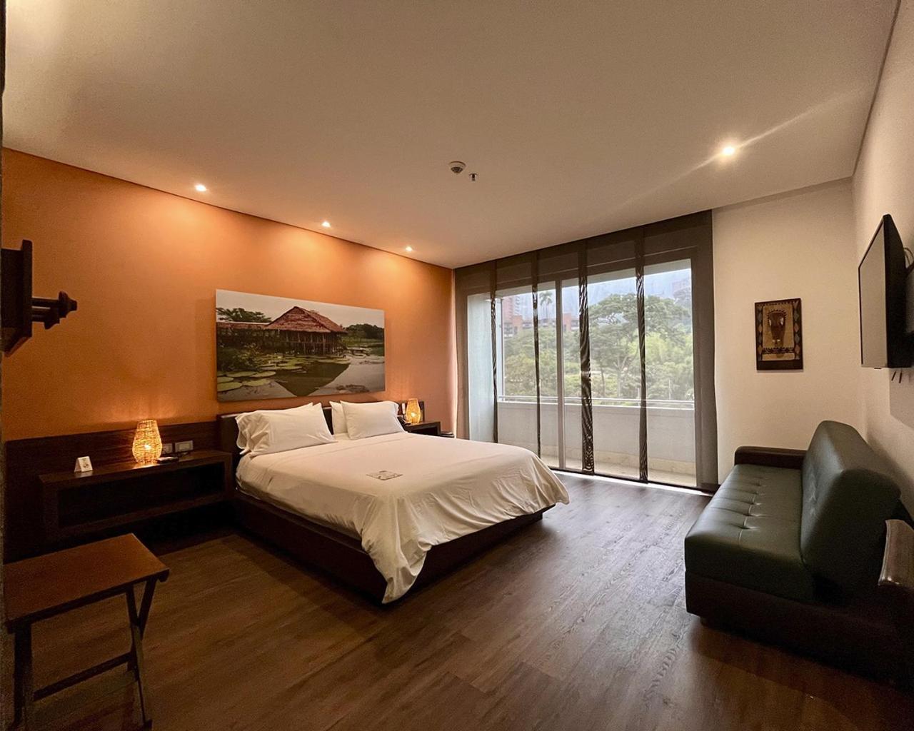 Diez Categoria Colombia Hotel 5*