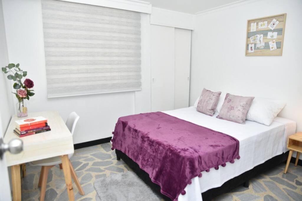 Ambiente Familiar 112 Apartment Medellin