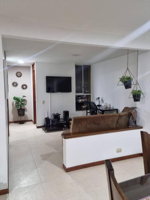 El Poblado, Con Piscina, Gym, Comodo, Linda Vista. Apartment