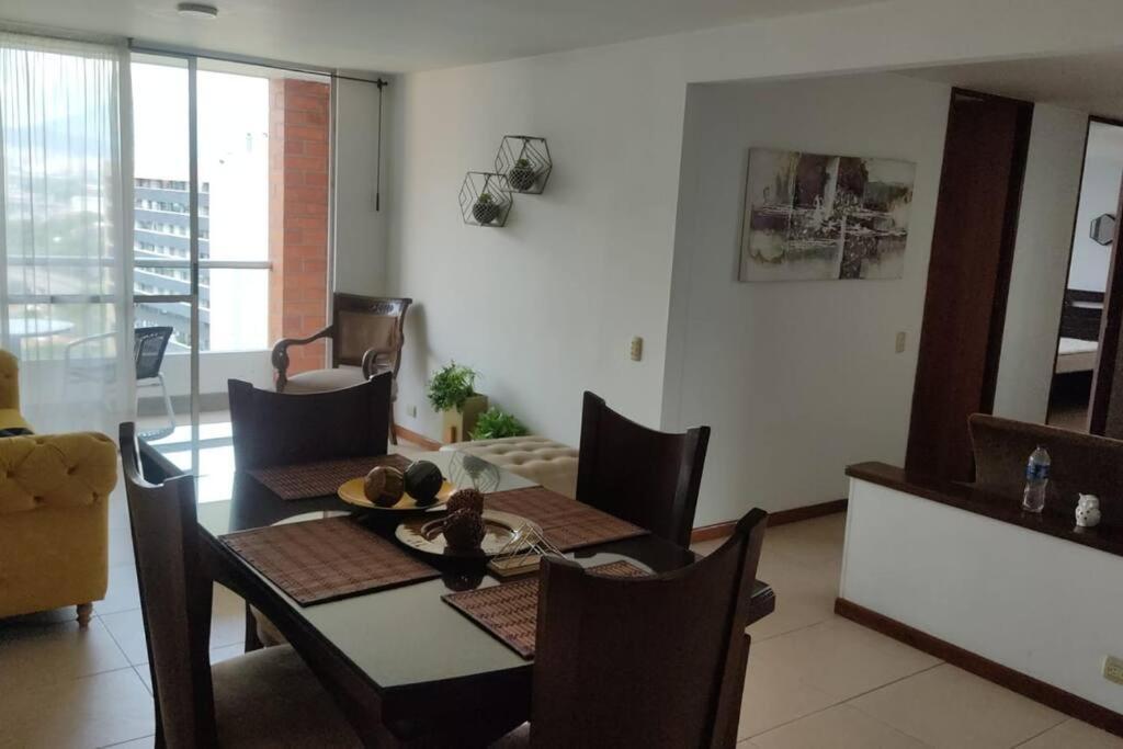 El Poblado, Con Piscina, Gym, Comodo, Linda Vista. Apartment
