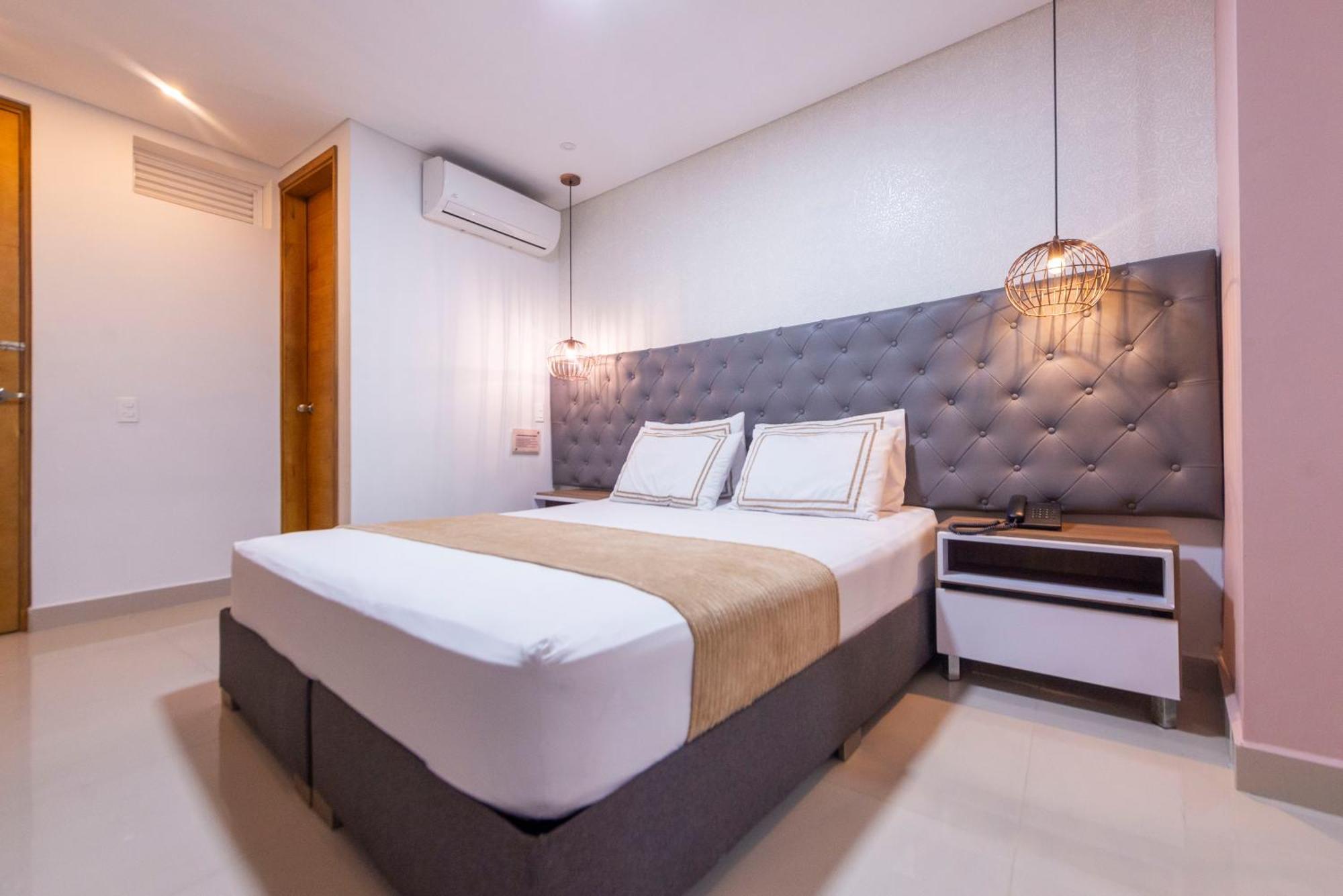 Hotel Infinity 3*