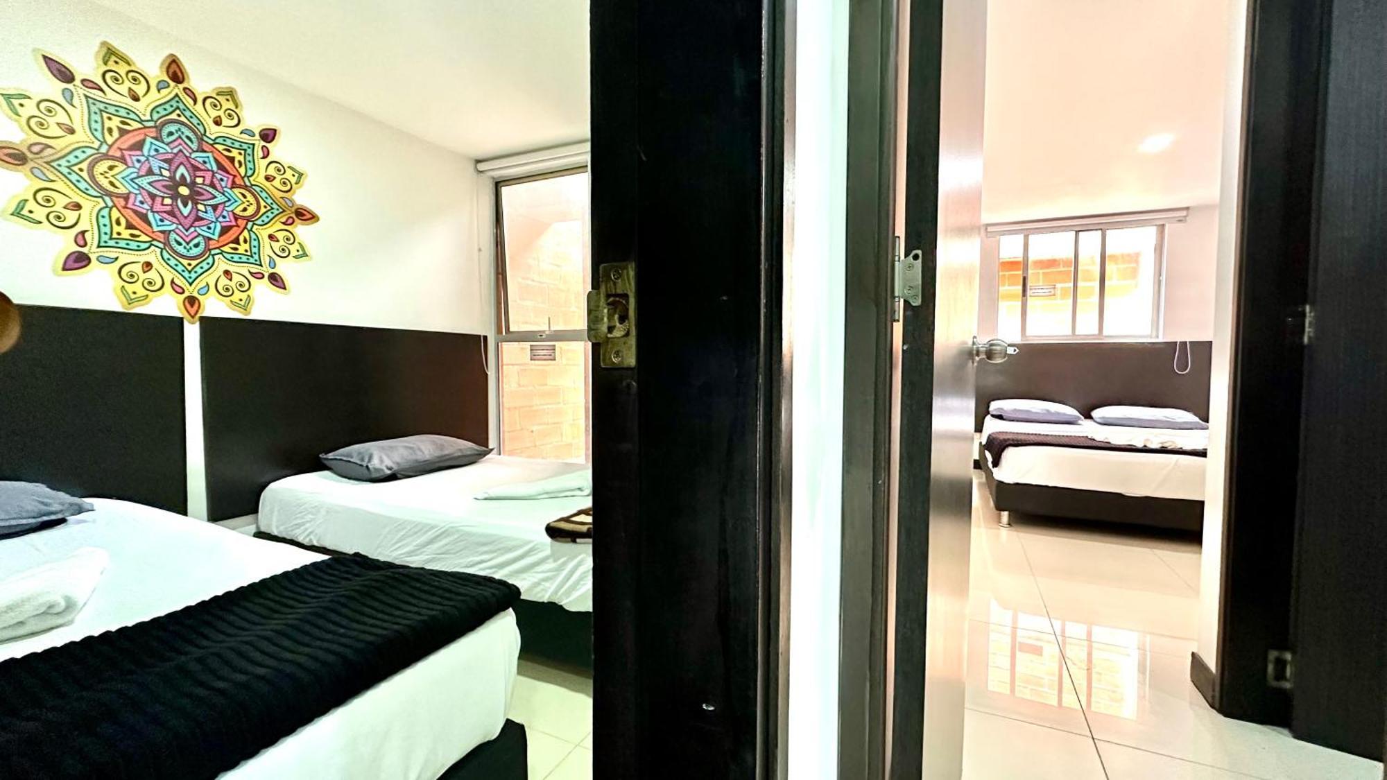 Apto Moderno En Laureles * Medellín