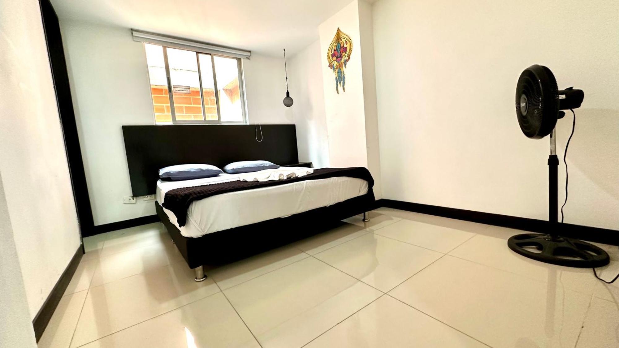 Apartamento Apto Moderno En Laureles *