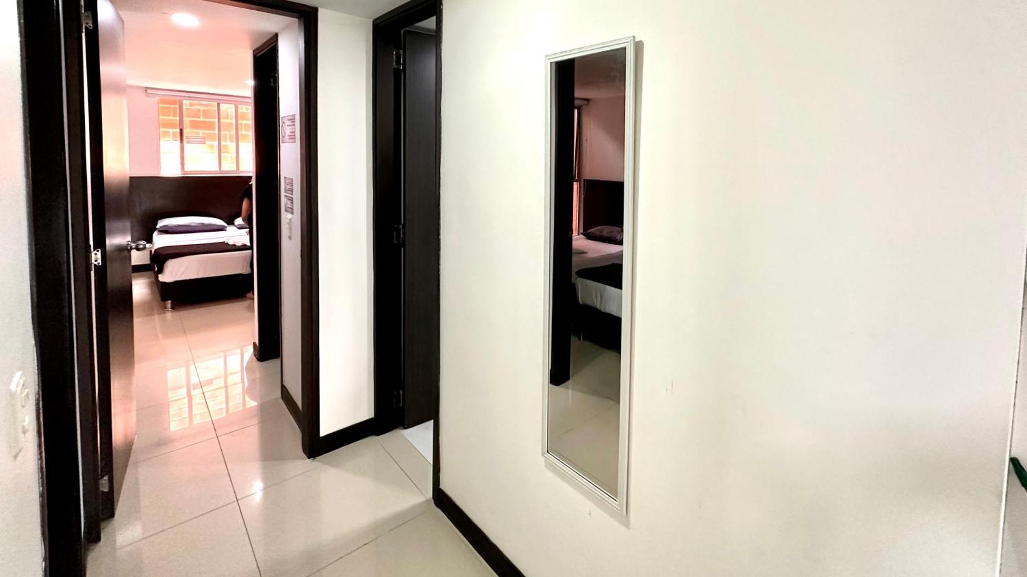 Apto Moderno En Laureles Medellín