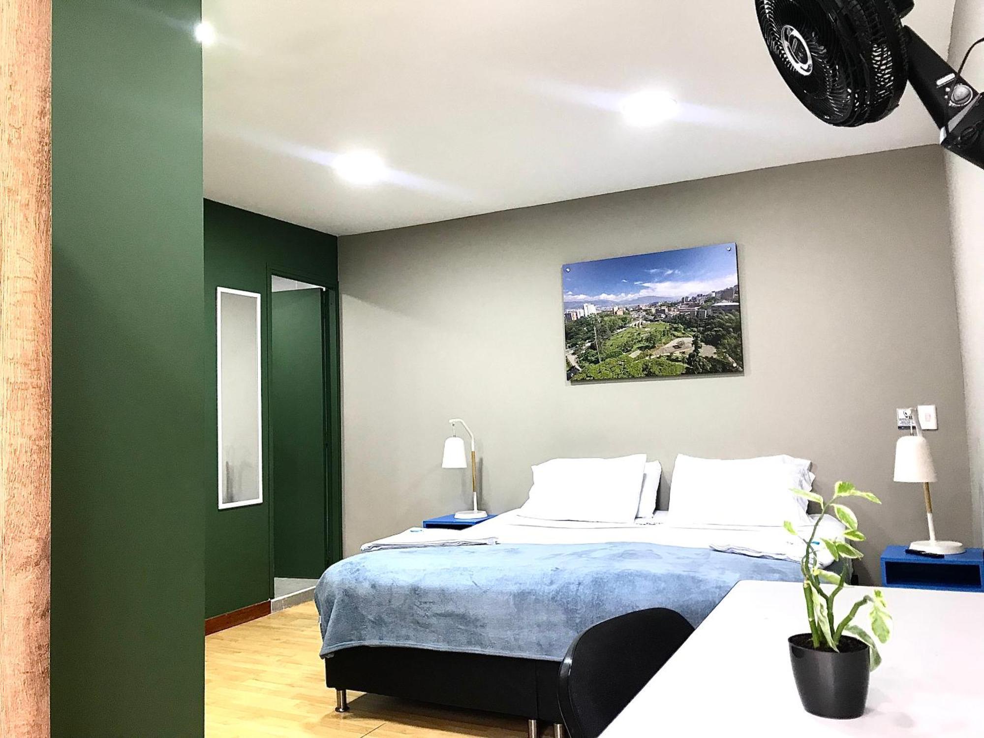 Poblado Park Guest House 3* Medellin