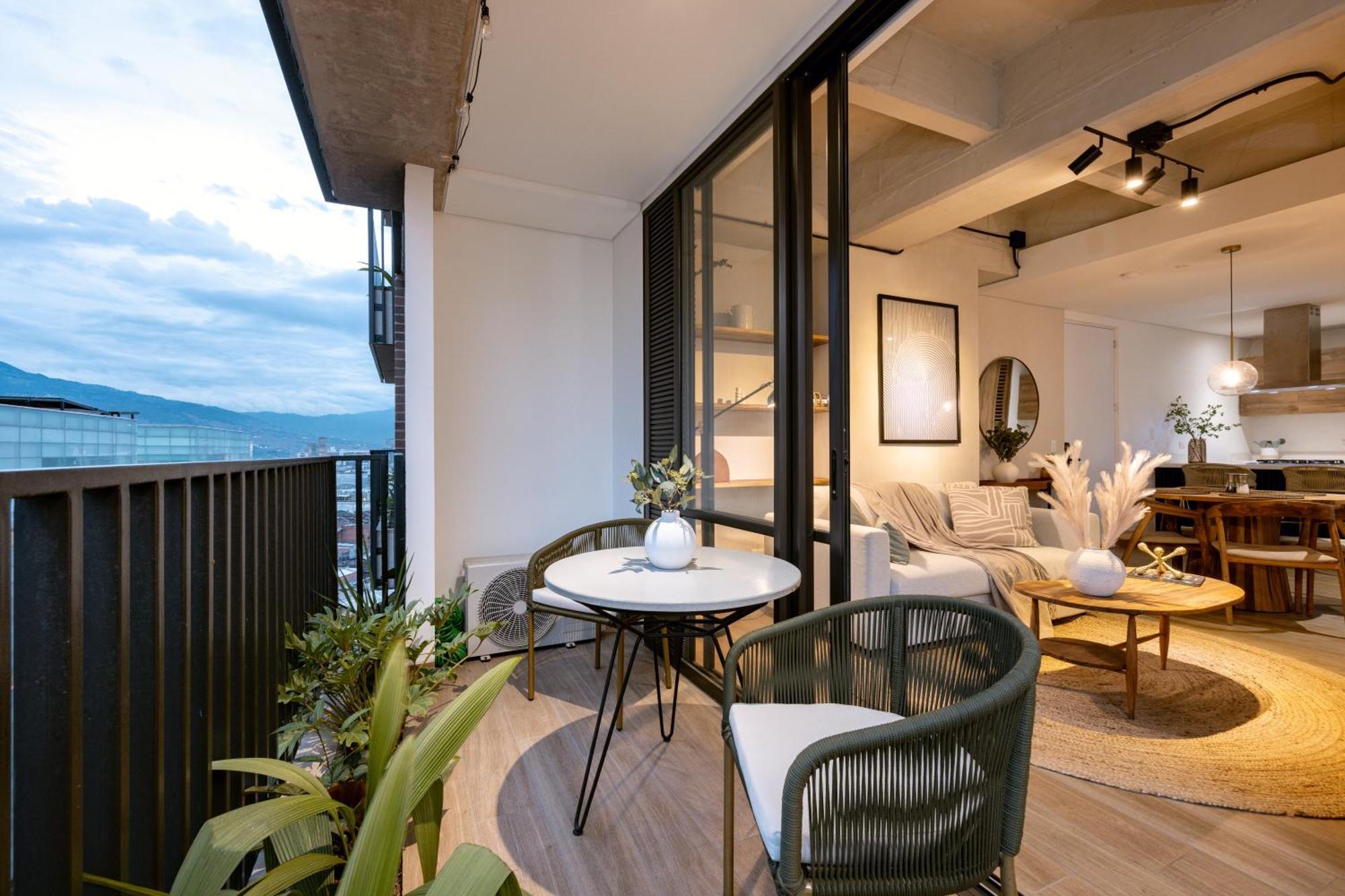 Apartment Brand New Loft 1br Balcony