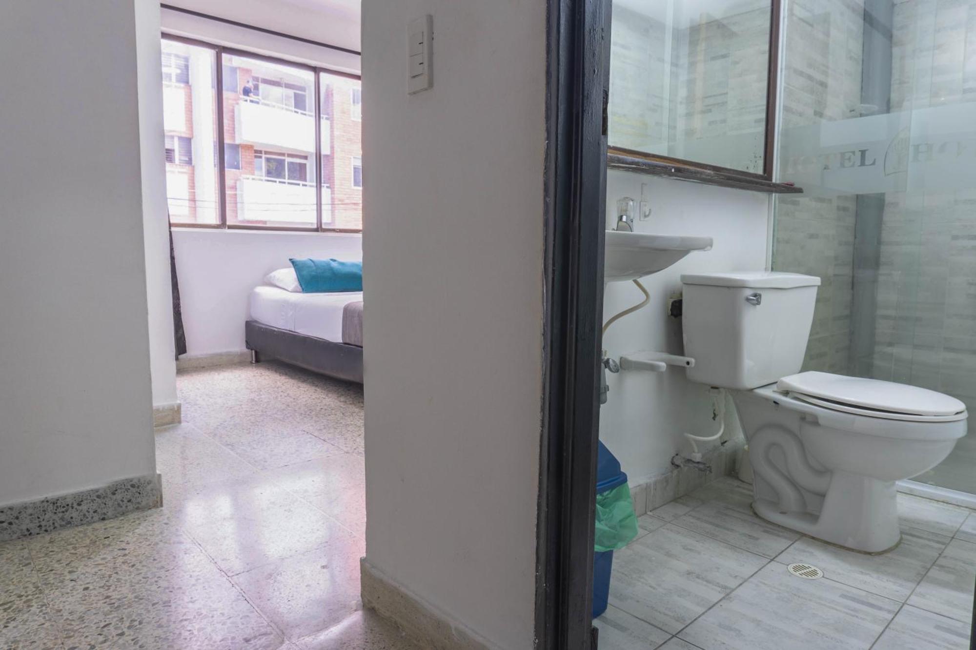 Jc 43 Hotel Medellin