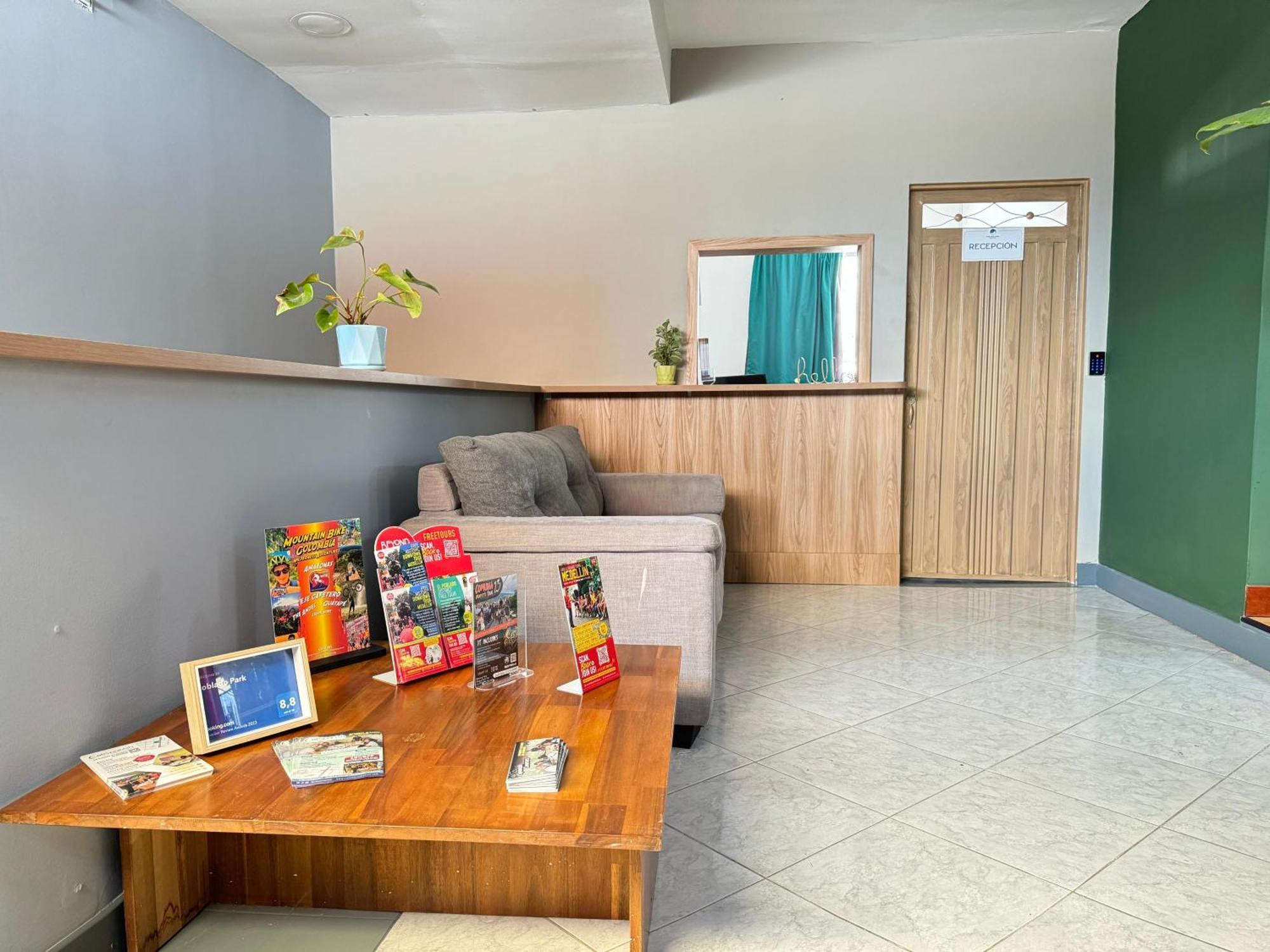 Poblado Park Guest House 3* Medellin