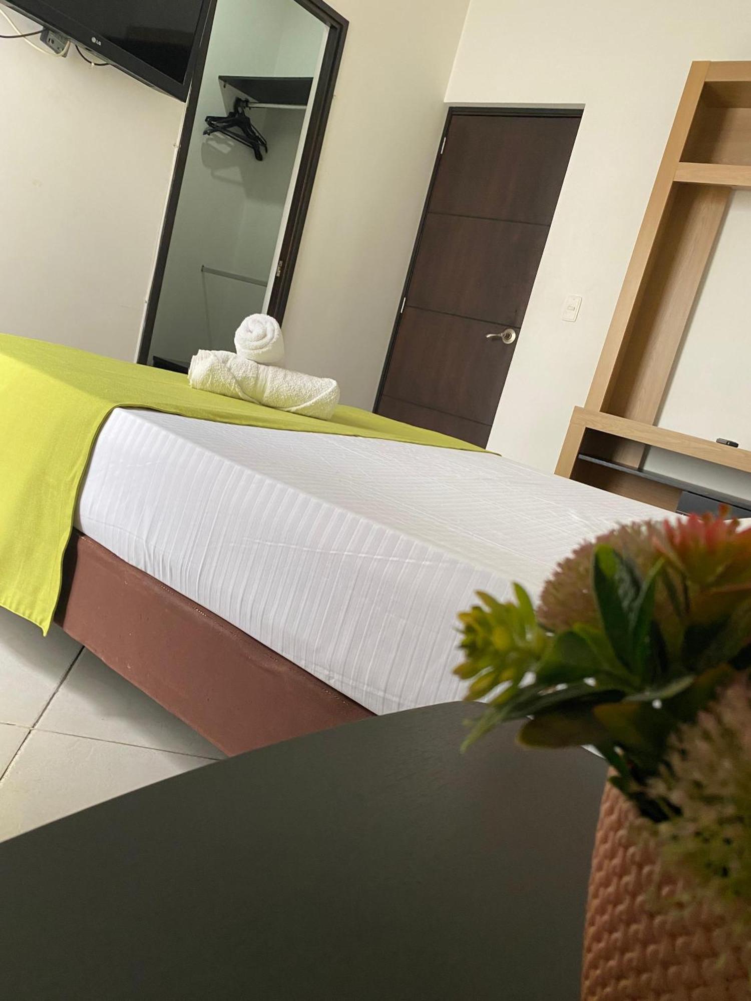 Emporium El Coral Laureles Medellin