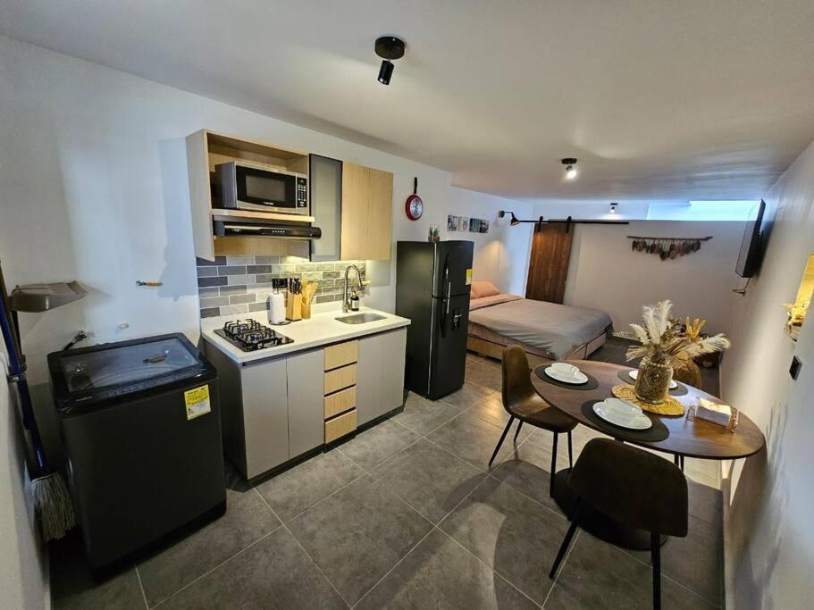 Estupendo Loft En El Poblado Medellin