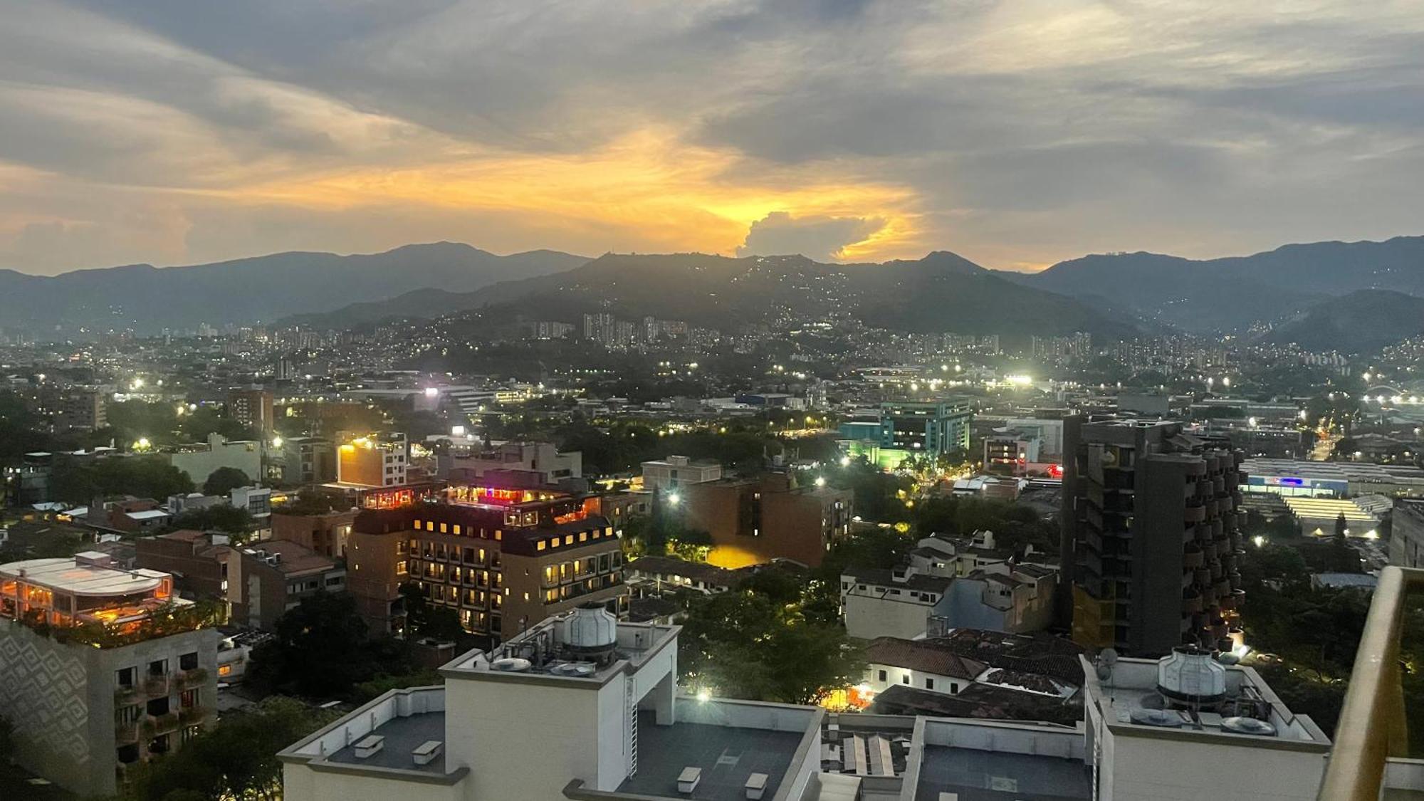 Minimalist Design With Amazing View In Poblado * Medellin