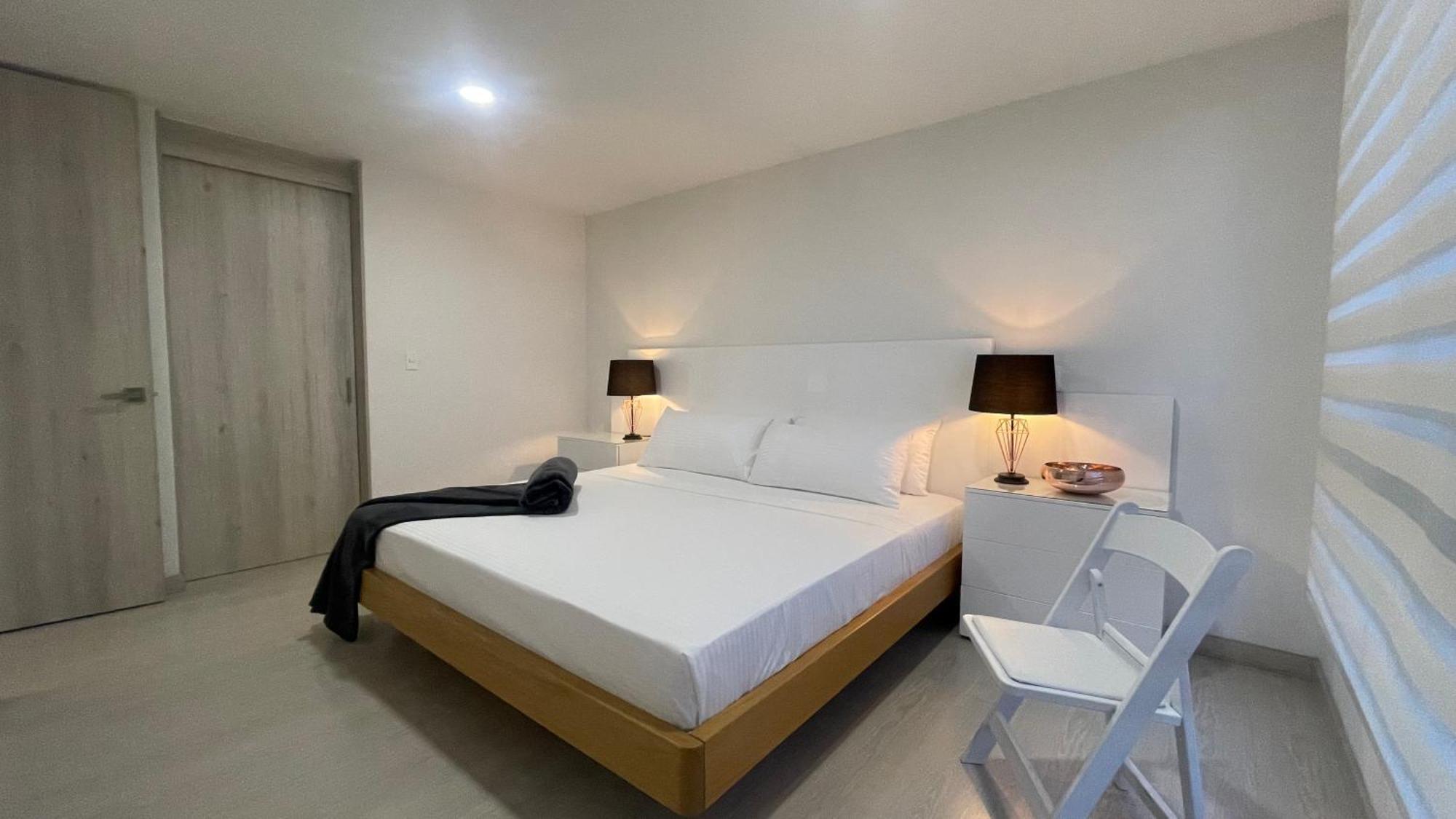 Minimalist Design With Amazing View In Poblado Apartment Medellin