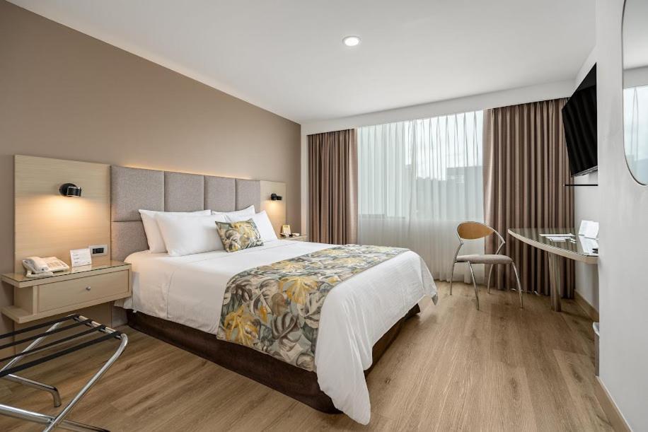 Novelty Hotel Medellin