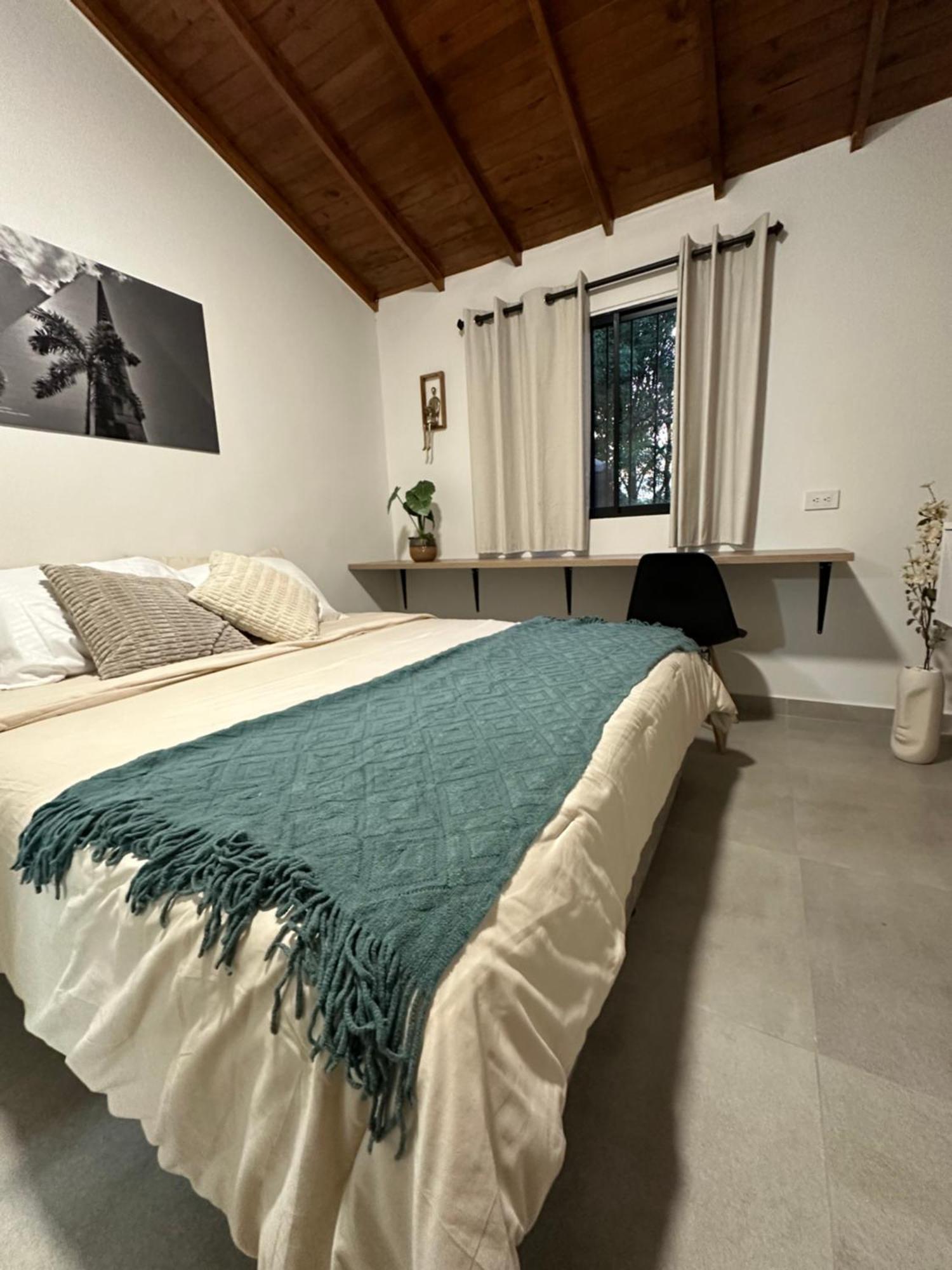 Con Vista Boscosa Y Parking En Buenos Aires, Apartment *