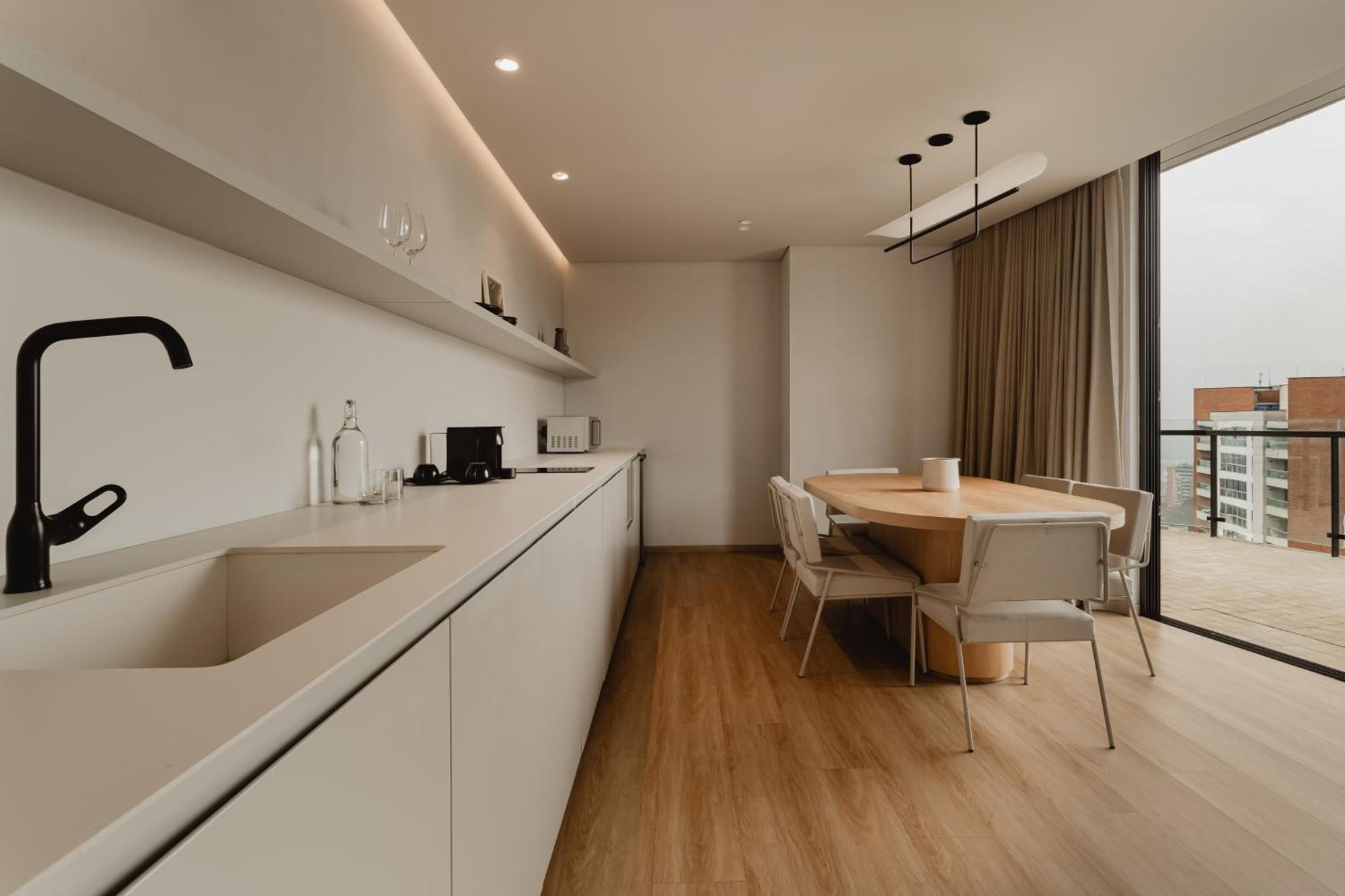 Seissta Aparthotel Medellin