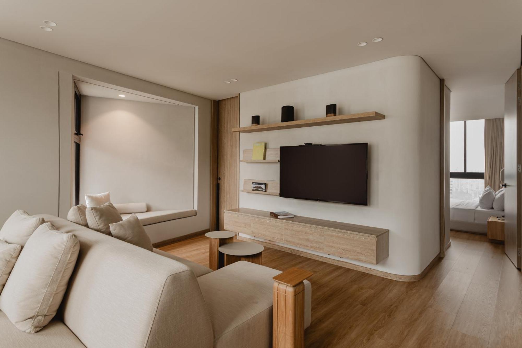 Seissta Aparthotel 4*