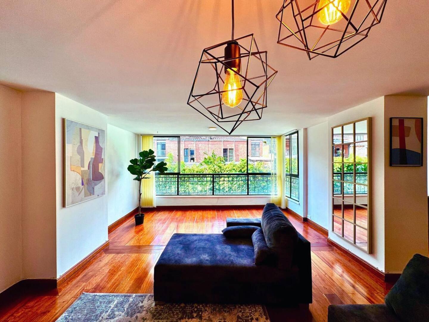 5br 2,497 Sqft Pool By El Tesoro Mall Apartment Medellin